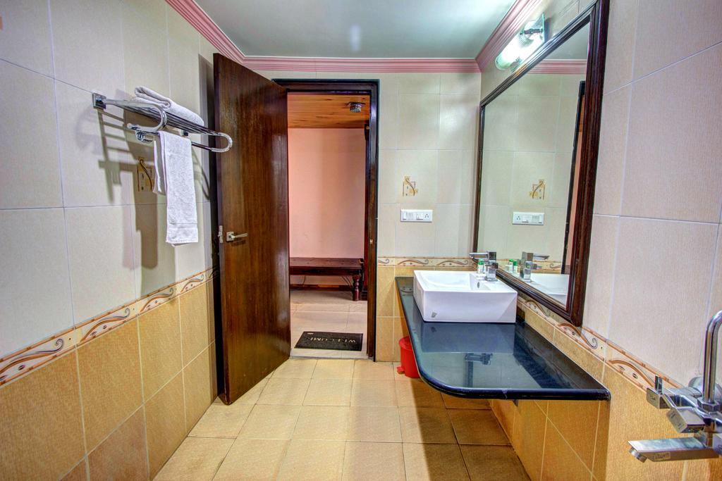 Hotel The Himachal Inn Manali (Himachal Pradesh) Exterior photo